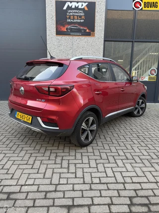 MG ZS EV