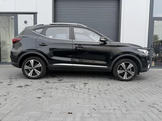 MG ZS EV