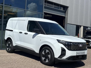 Ford E-Transit Courier